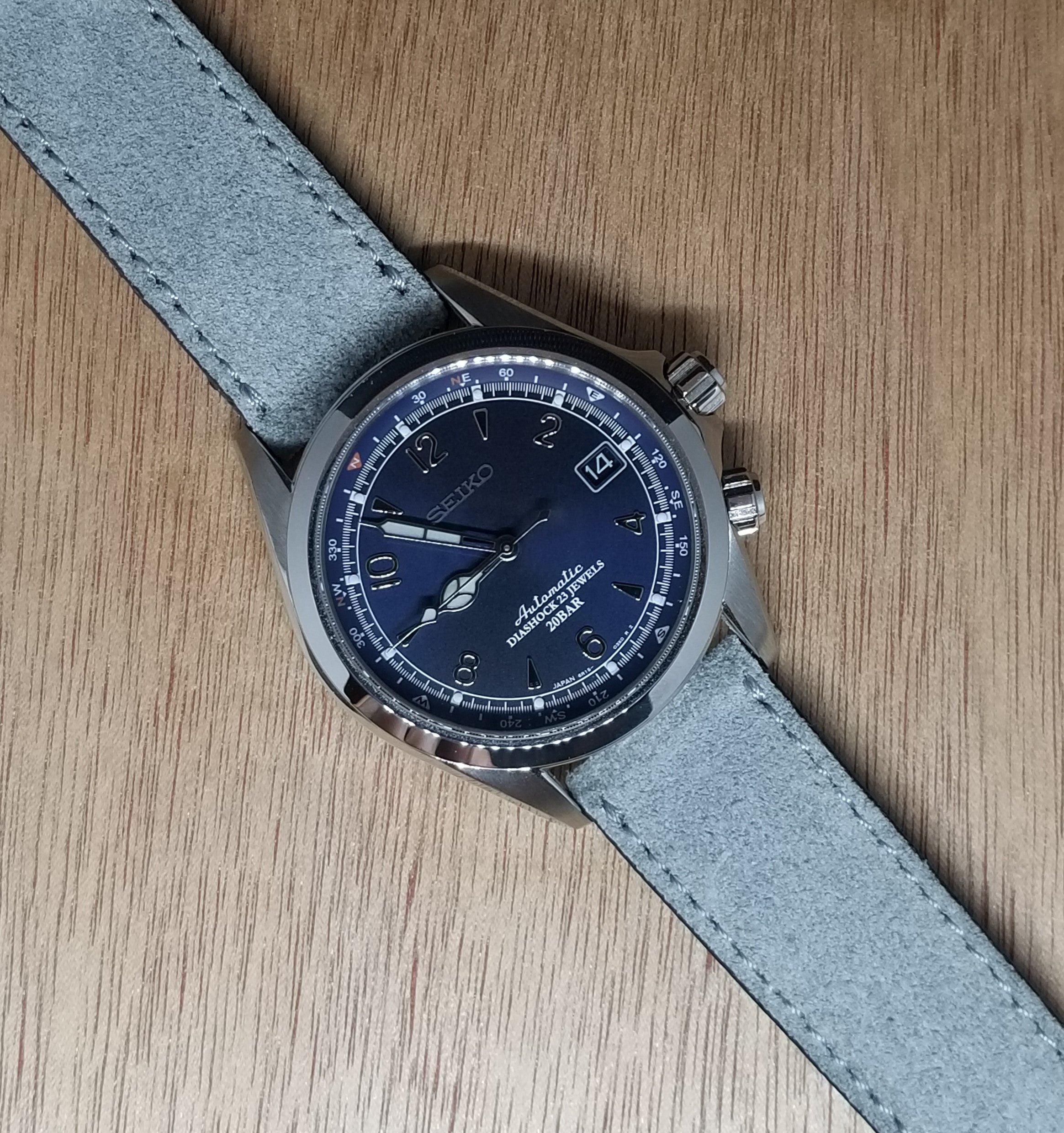 FS: LNIB Hodinkee . Limited Edition Blue Seiko Alpinist SPB089 $850 |  WatchUSeek Watch Forums