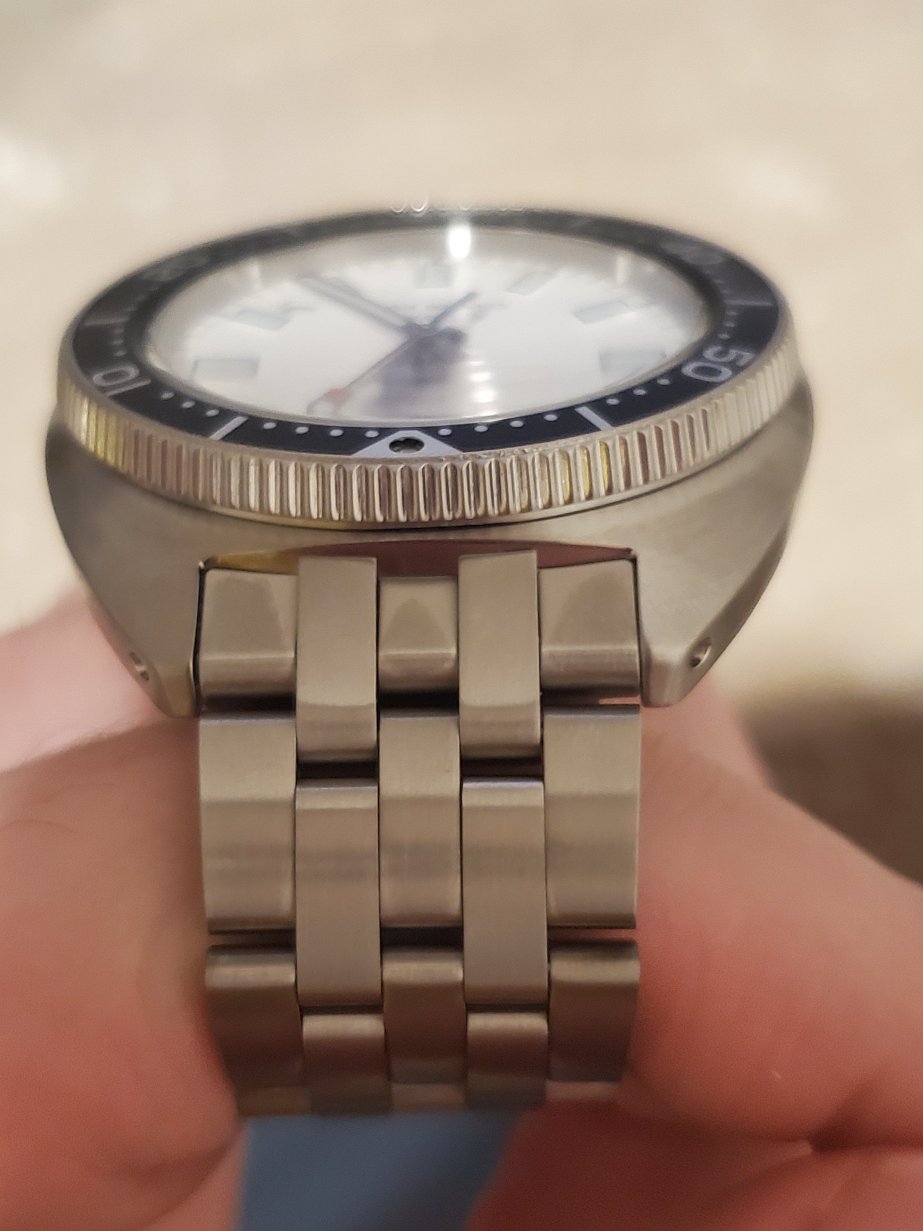 Diashield finishing on case and bracelet seem to not be fully coated on new  SBDC171/SPB313 | WatchUSeek Watch Forums