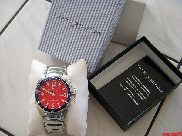 Fake or authentic Hilfiger watch 