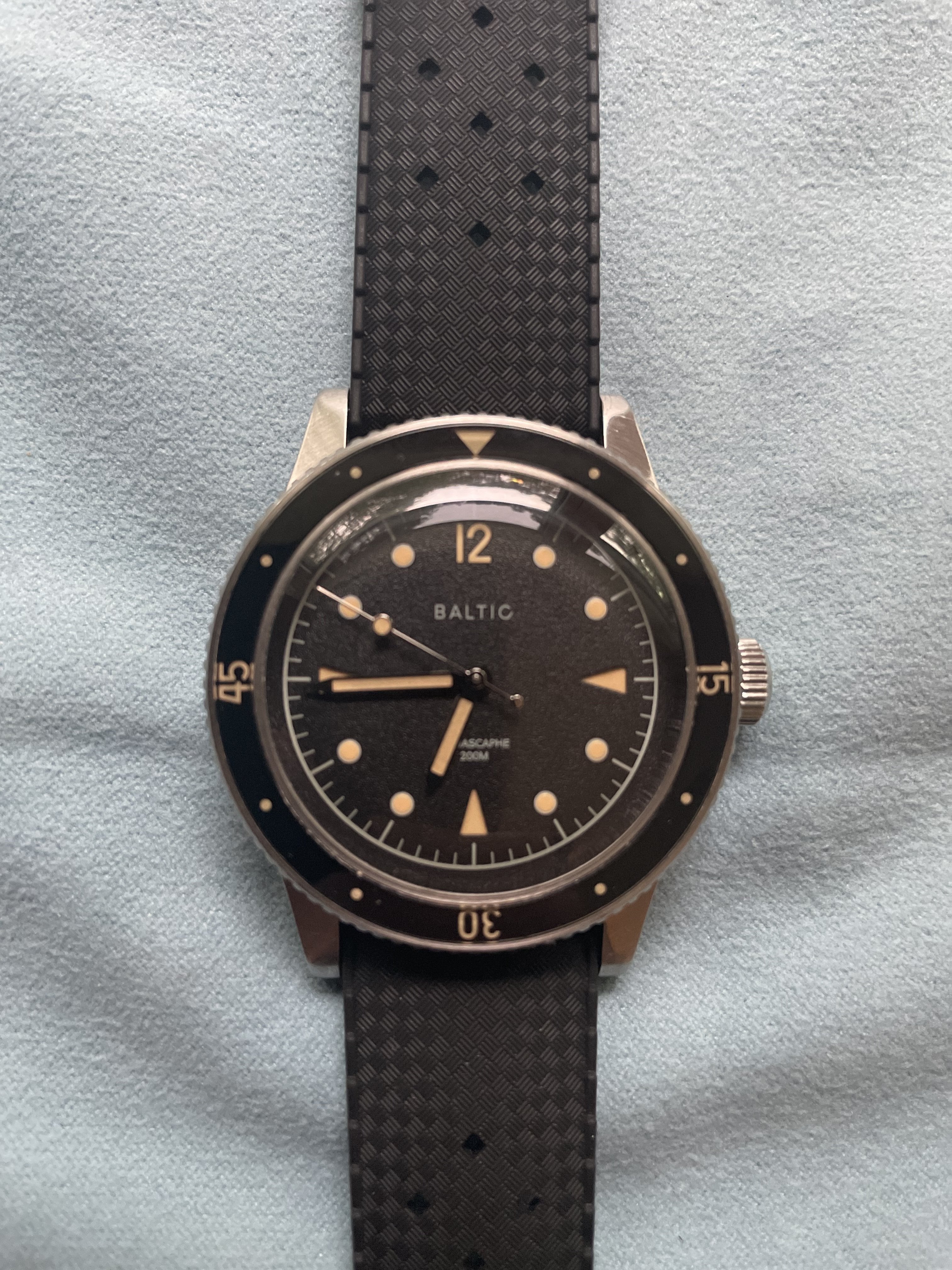 Aquascaphe Classic Black Cream - Baltic Watches