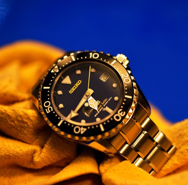 Are we any closer to a 40mm diver? | WatchUSeek Watch Forums