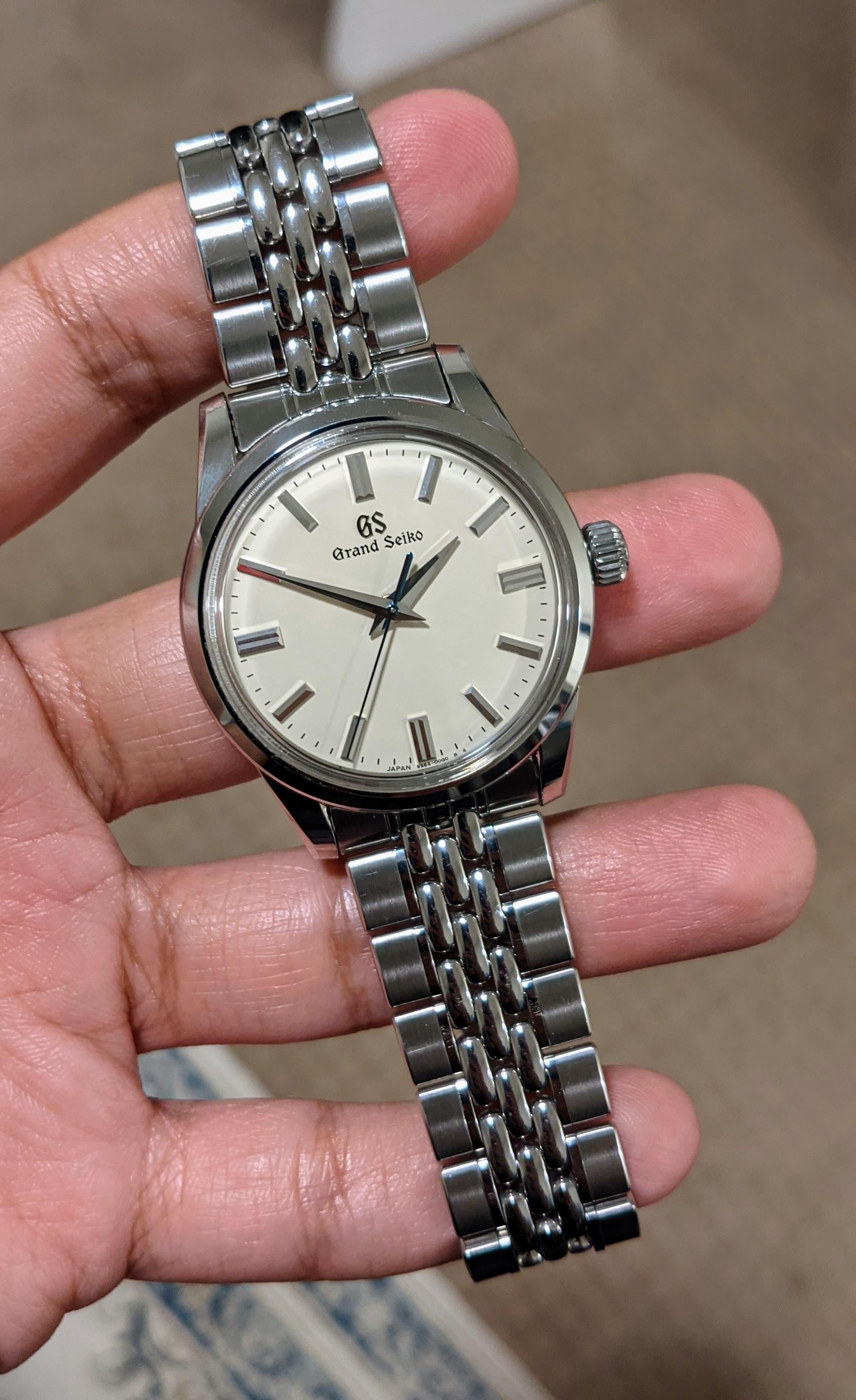 Does the OEM beads of rice bracelet fit on the 9F quartz models? |  WatchUSeek Watch Forums