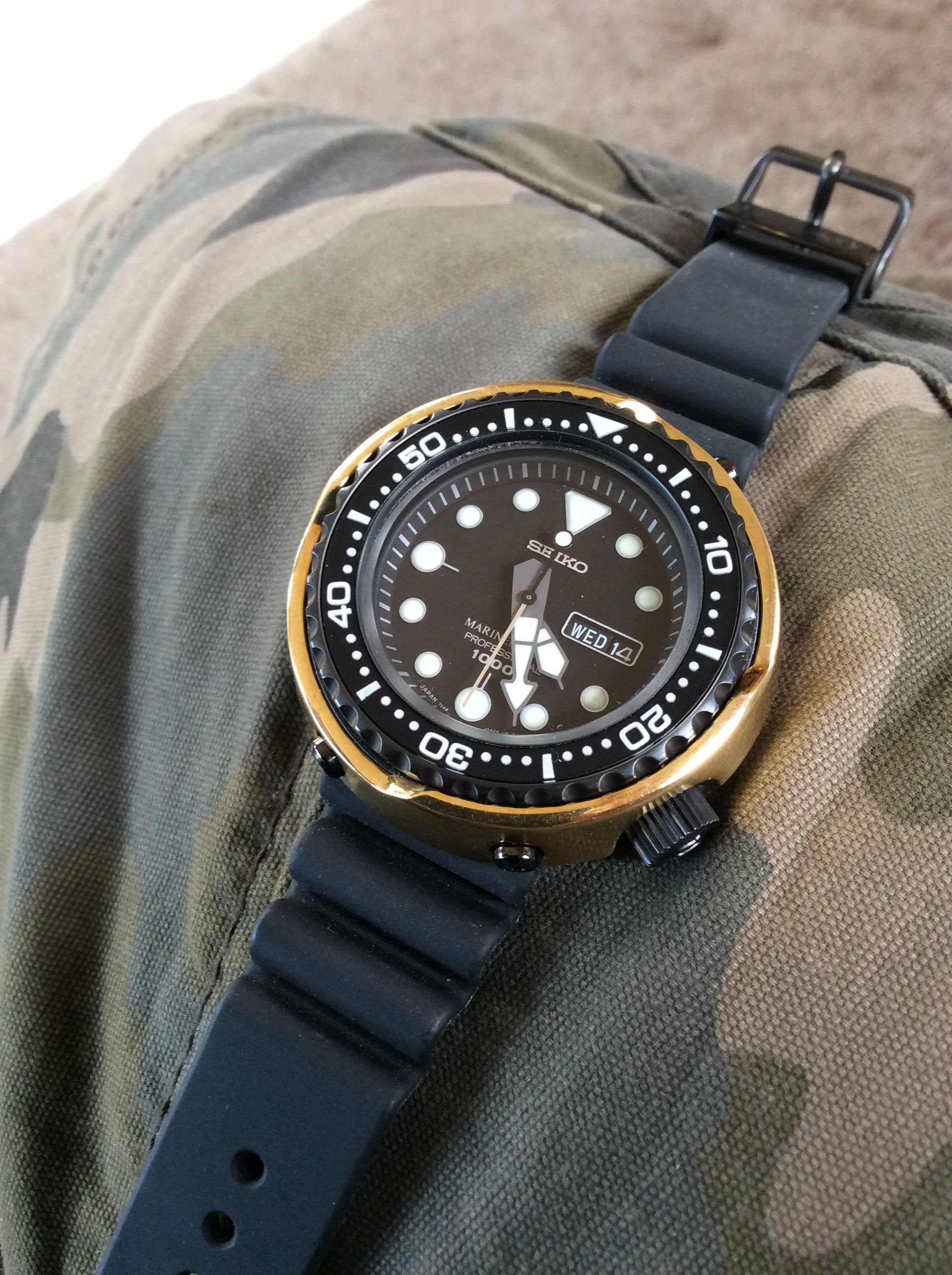 Take a look at the brass shroud, on my tuna! | WatchUSeek Watch Forums