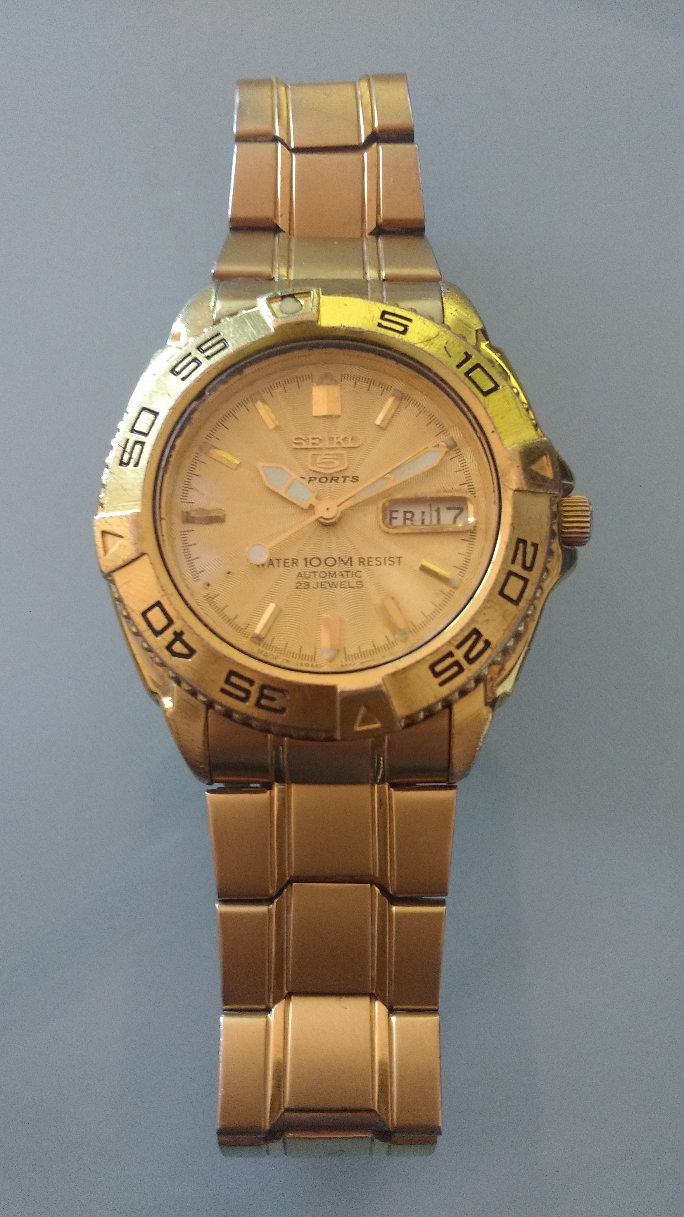 0,99€ - No reserve. Seiko 5 Sports 7S36-00Y0 automatic Runs-and-stops.  Needs service | WatchUSeek Watch Forums