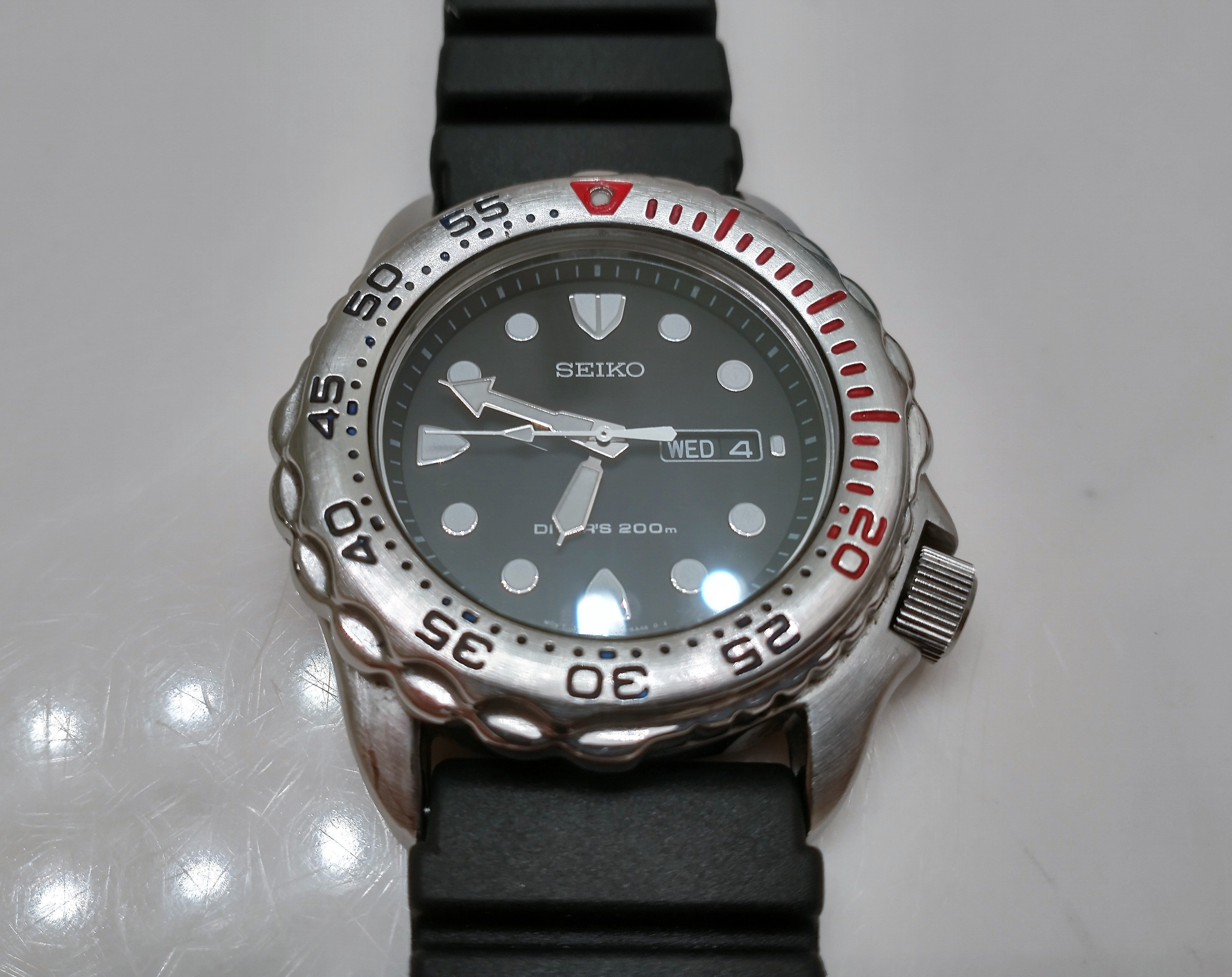 SOLD: Seiko SHC041 200M Quartz Diver Watch | WatchUSeek Watch Forums