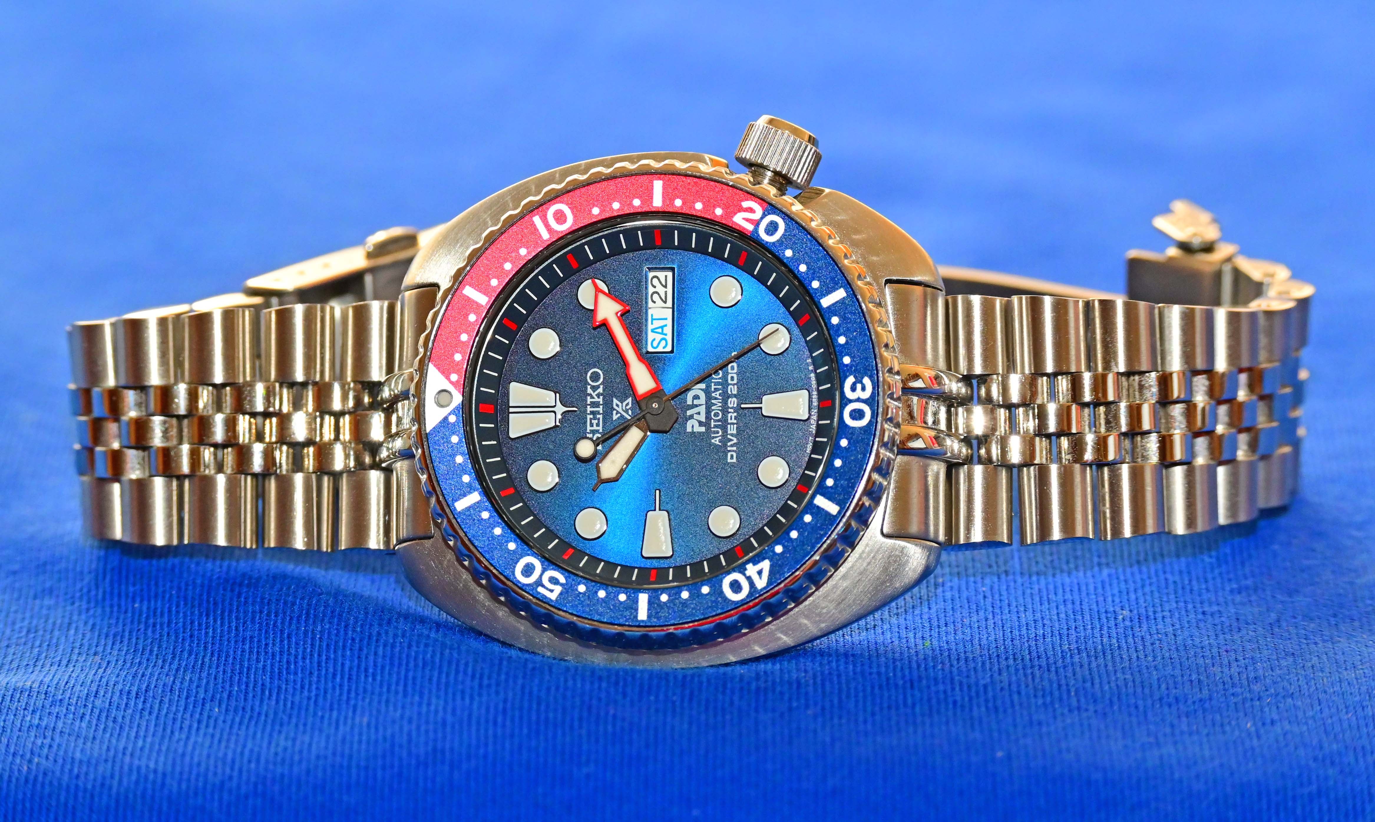SOLD: Seiko Prospex Turtle SRPA21 PADI Pepsi Automatic Diver on Strapcode Jubilee  Bracelet | WatchUSeek Watch Forums