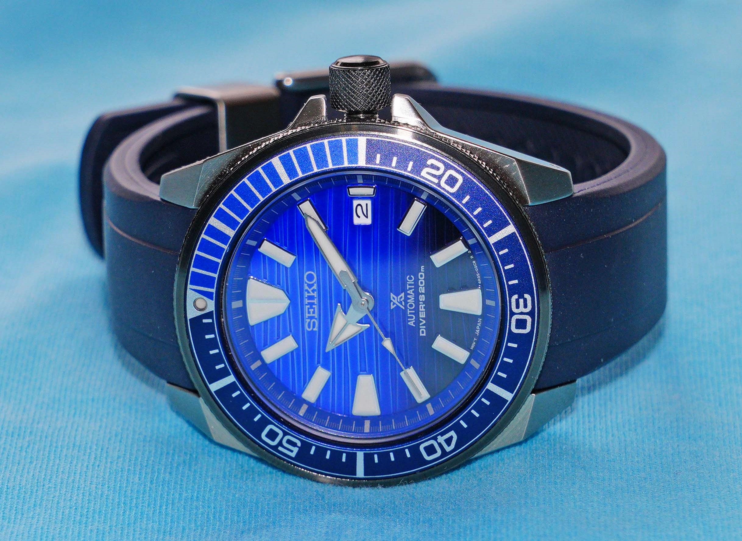 SOLD: Seiko Samurai SRPC93 with Crafter Blue Rubber & Seiko Stainless Steel  Straps 