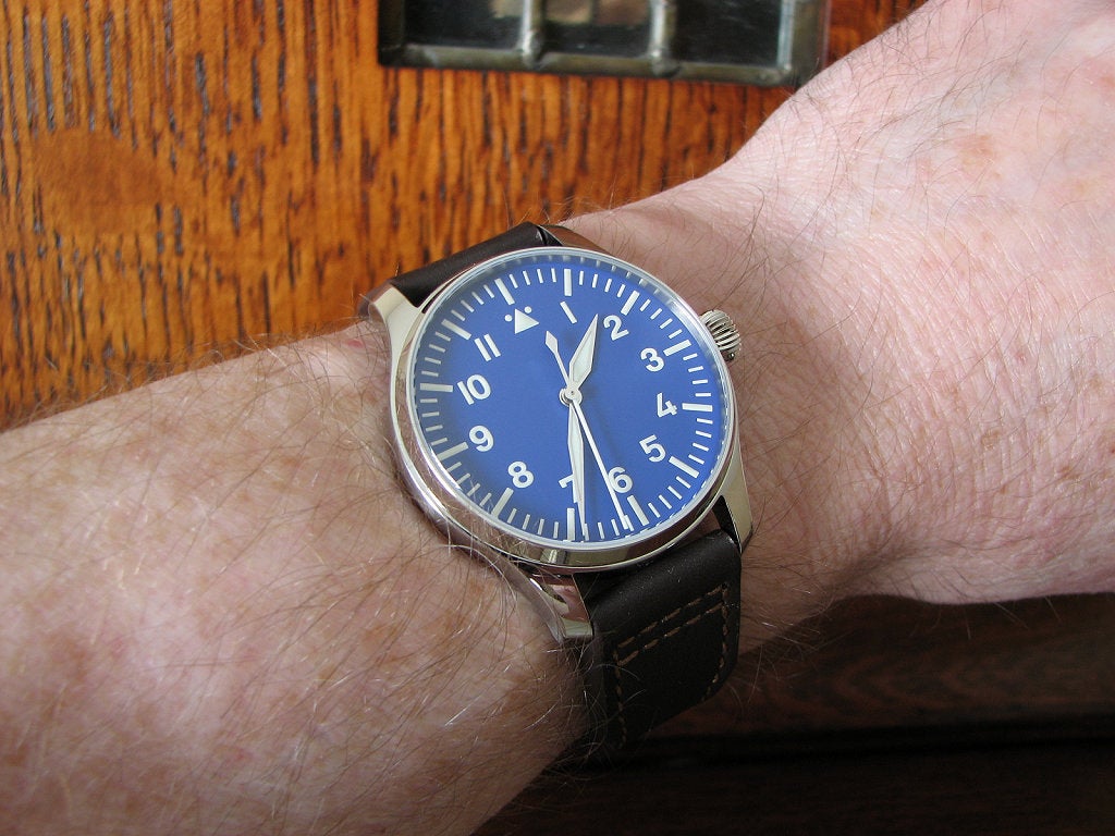 Flieger Classic 40 with blue dial - an amatuer review | WatchUSeek Watch  Forums