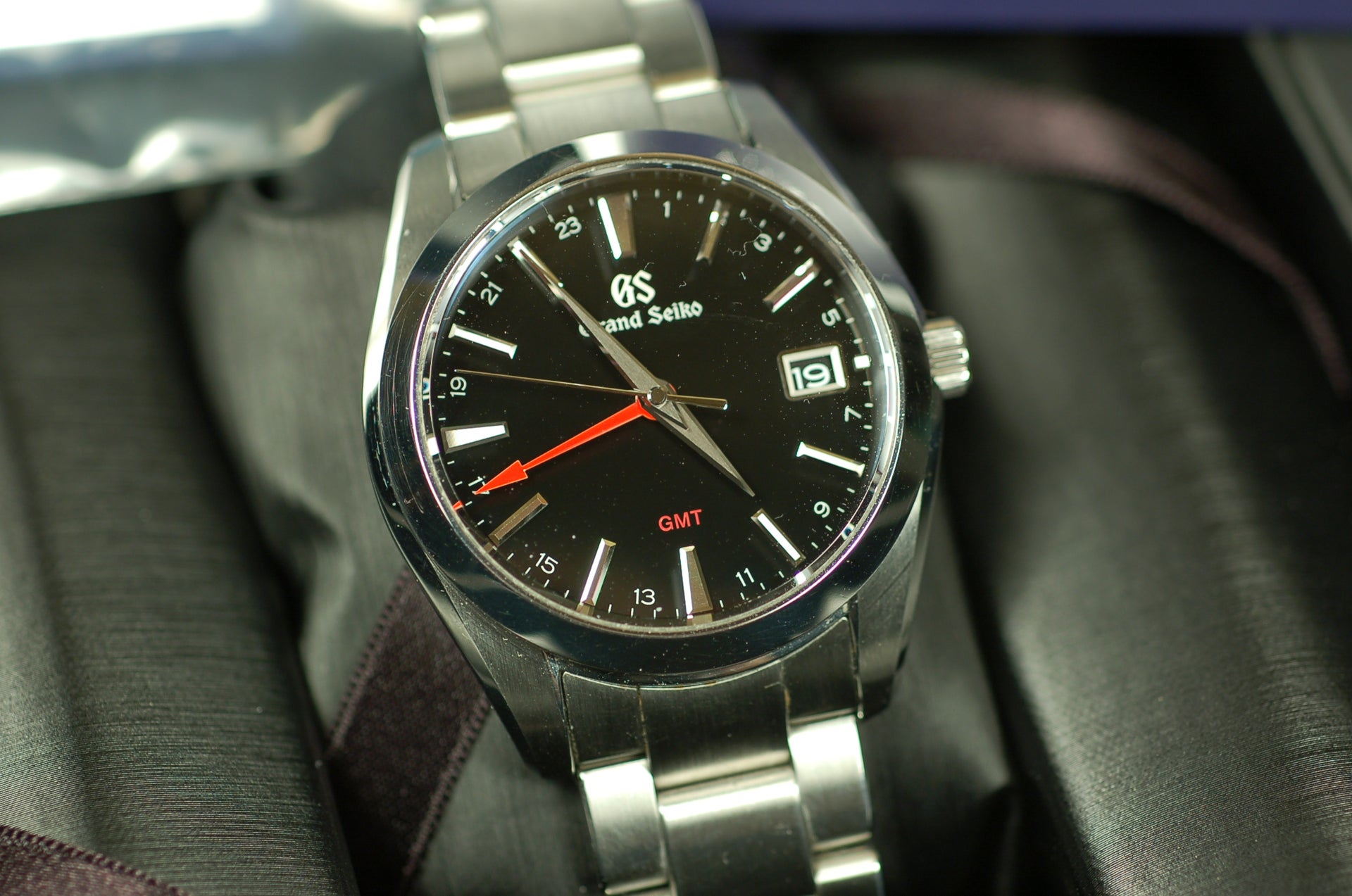 FS: Grand Seiko GMT - 2020 Model # SBGN013 | WatchUSeek Watch Forums