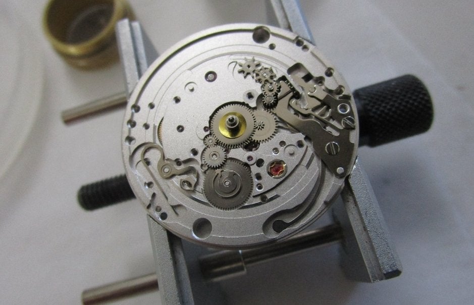 SEIKO!! you owe us an explanation for this | WatchUSeek Watch Forums